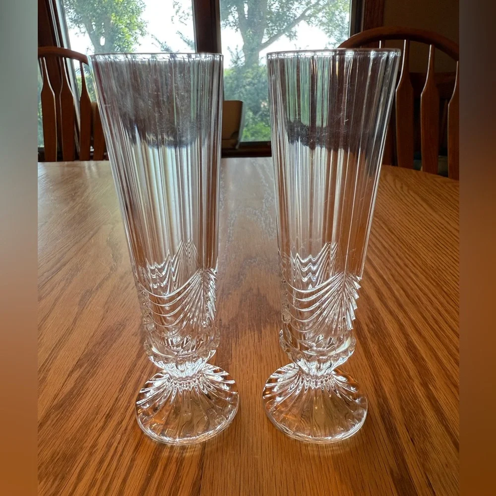 Set of 2 Elegant Clear Glass Fluted Vases
